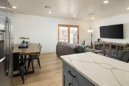 Near Downtown Stylish 2Br With Amazing Patio - 6 Villa Moab Exterior foto